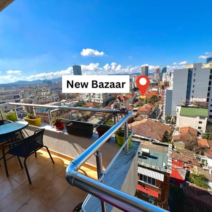 Central Tirana Flat Near Bazaar Exterior photo